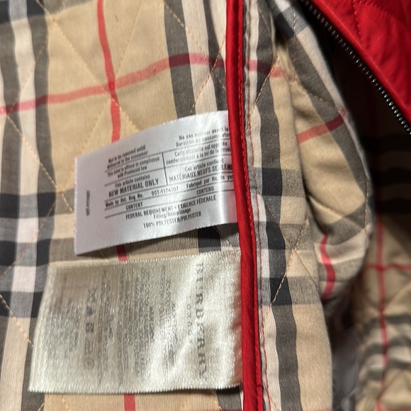 Red Burberry jacket - Picture 8 of 10